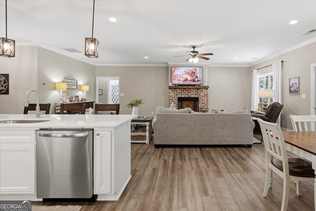 441 Barbara Court Forsyth - Photo 17