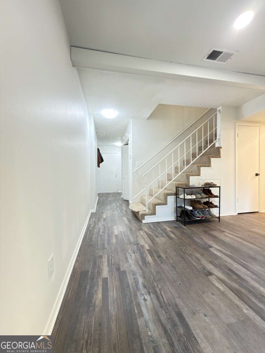 2783 Meadowview Drive Atlanta - Photo 10