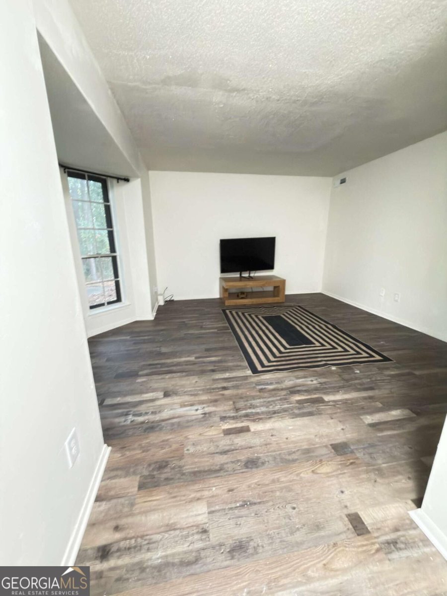 2783 Meadowview Drive Atlanta - Photo 16