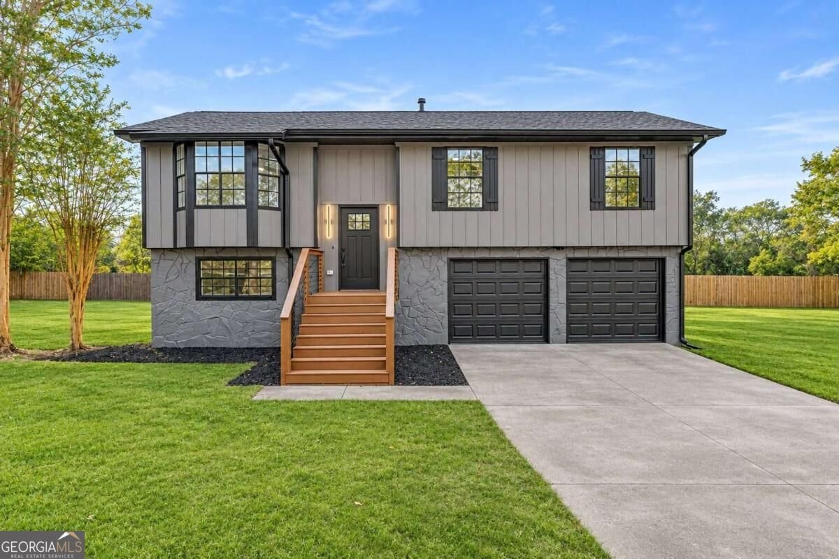 1868 Gingham Way Lithonia - main photo