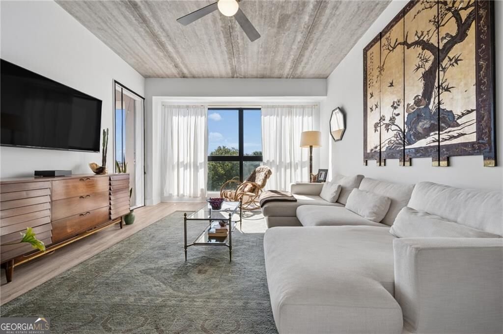 563 Memorial Drive Atlanta - main photo