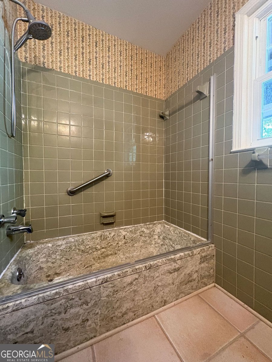 207 Carnation Drive Fort Valley - Photo 10
