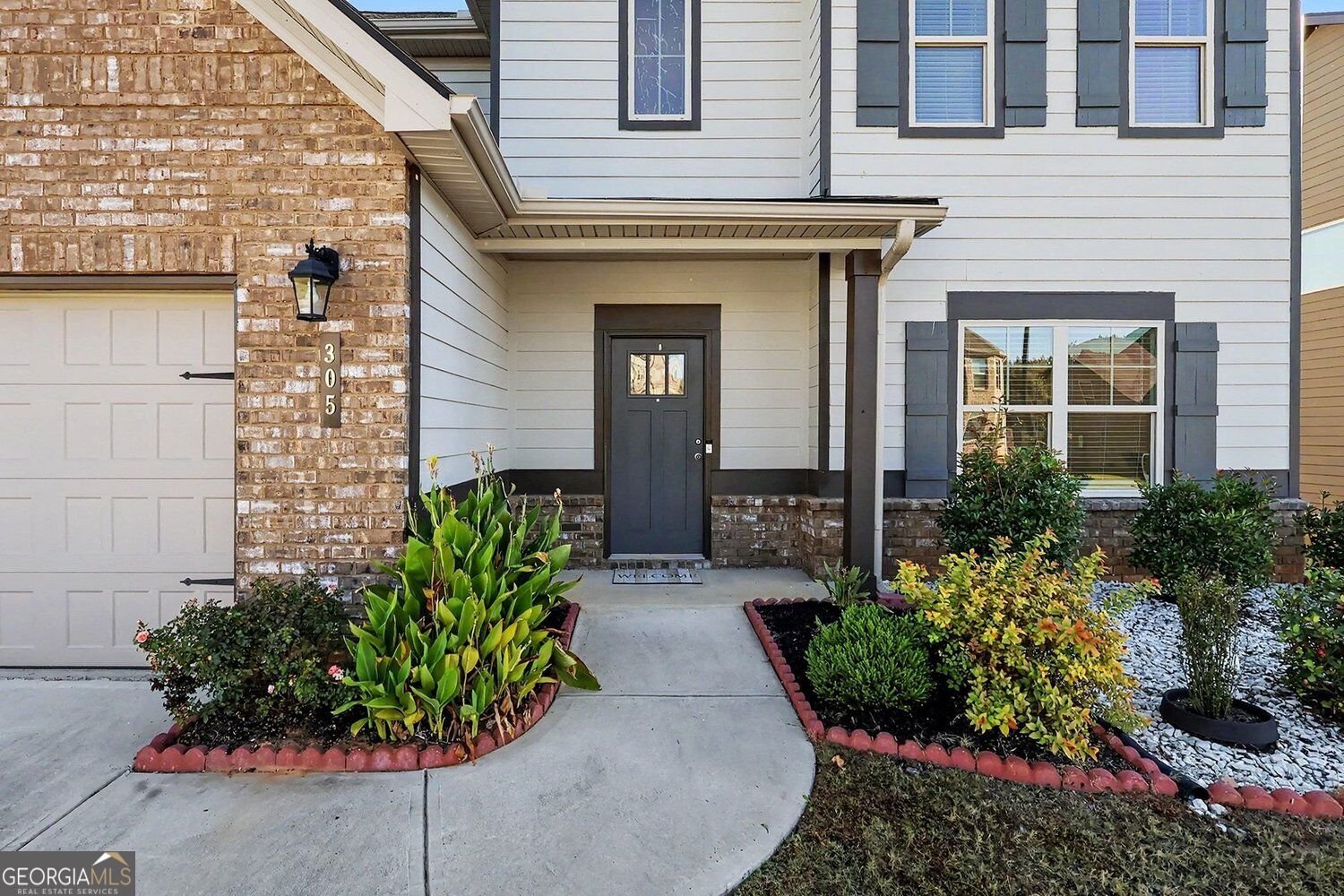 305 Eleanora Crossing Loganville - main photo