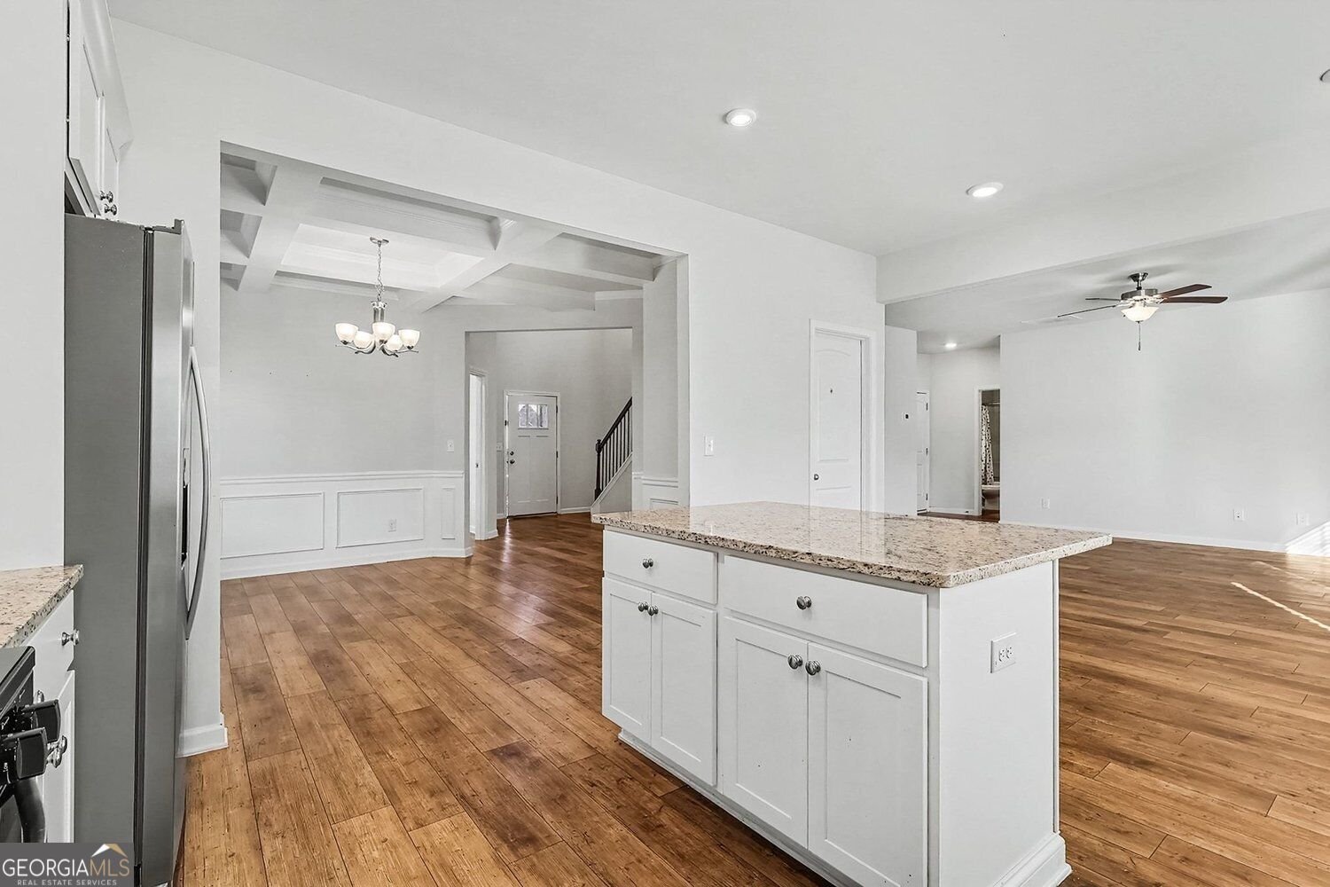 305 Eleanora Crossing Loganville - Photo 13