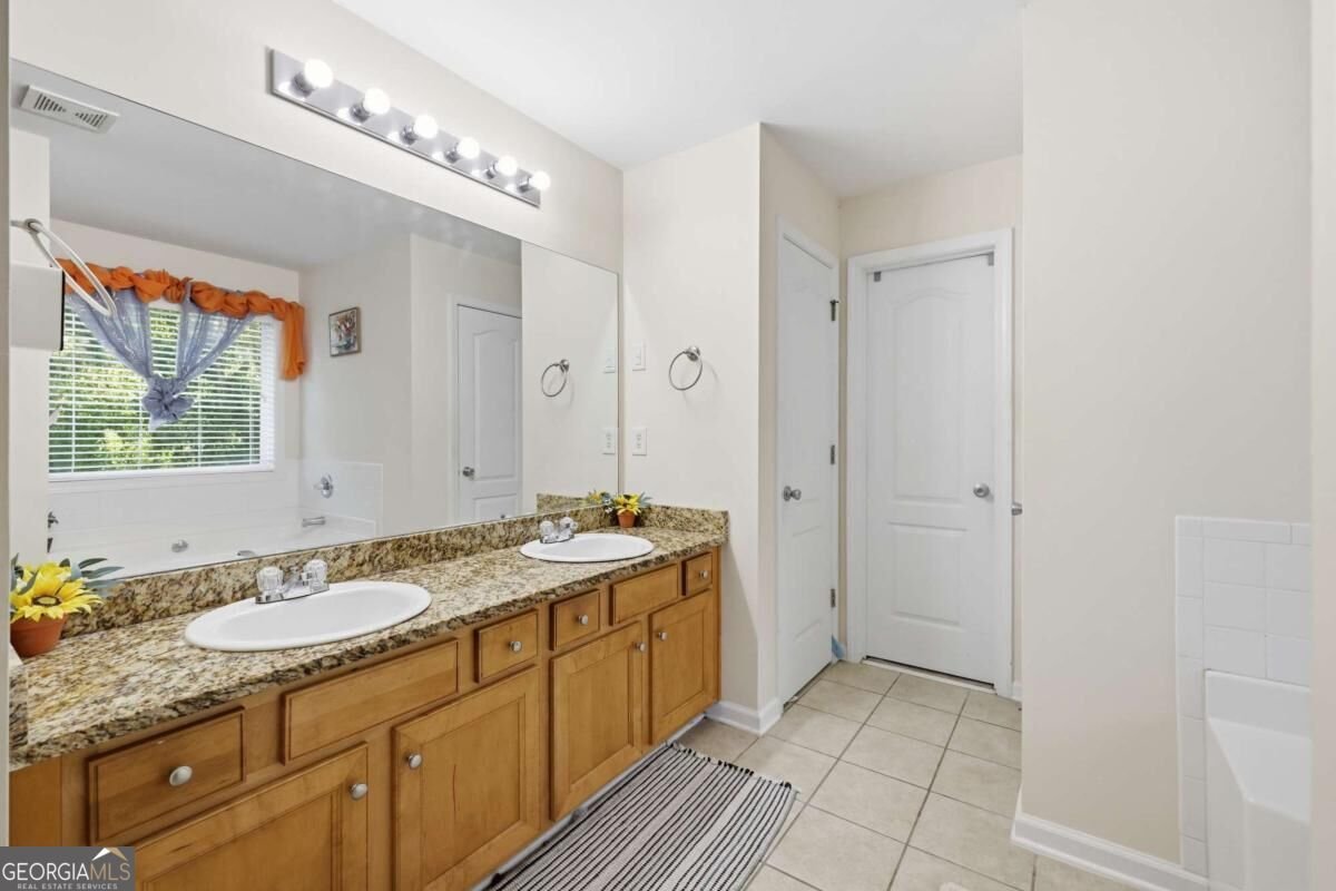 598 Georgia Circle Loganville - Photo 17