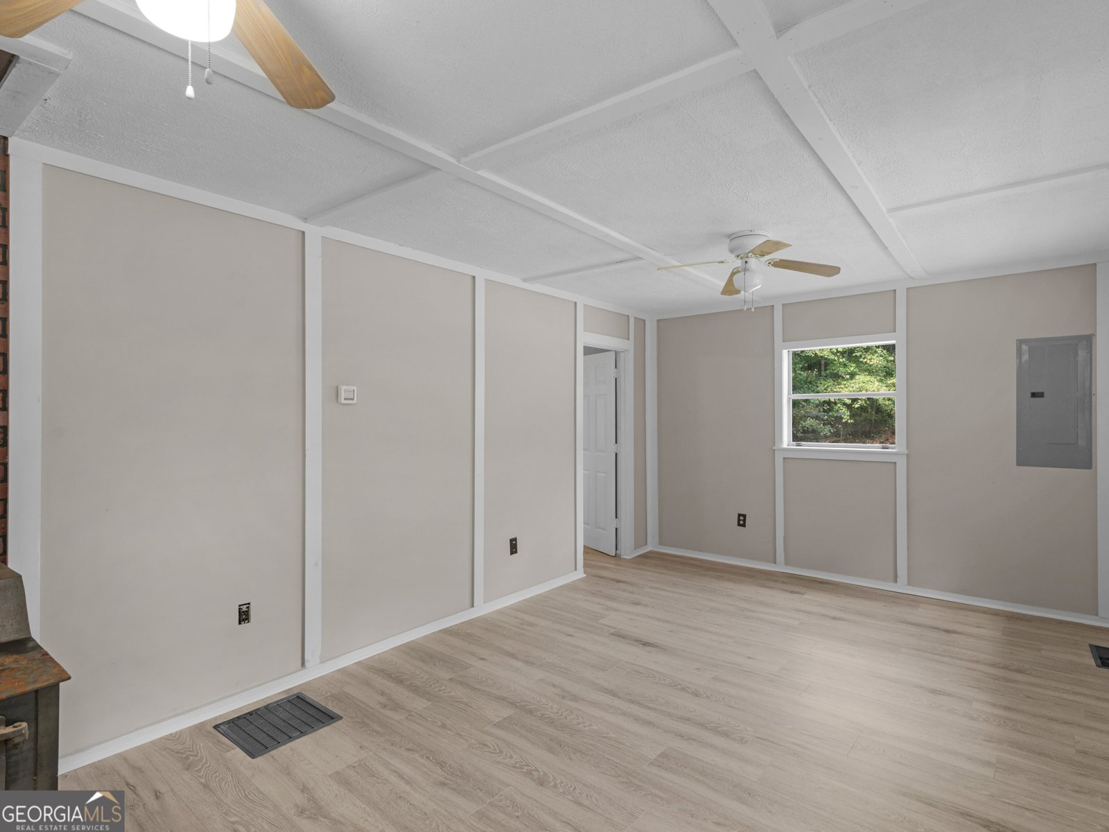 1284 Highway 18 Barnesville - Photo 8