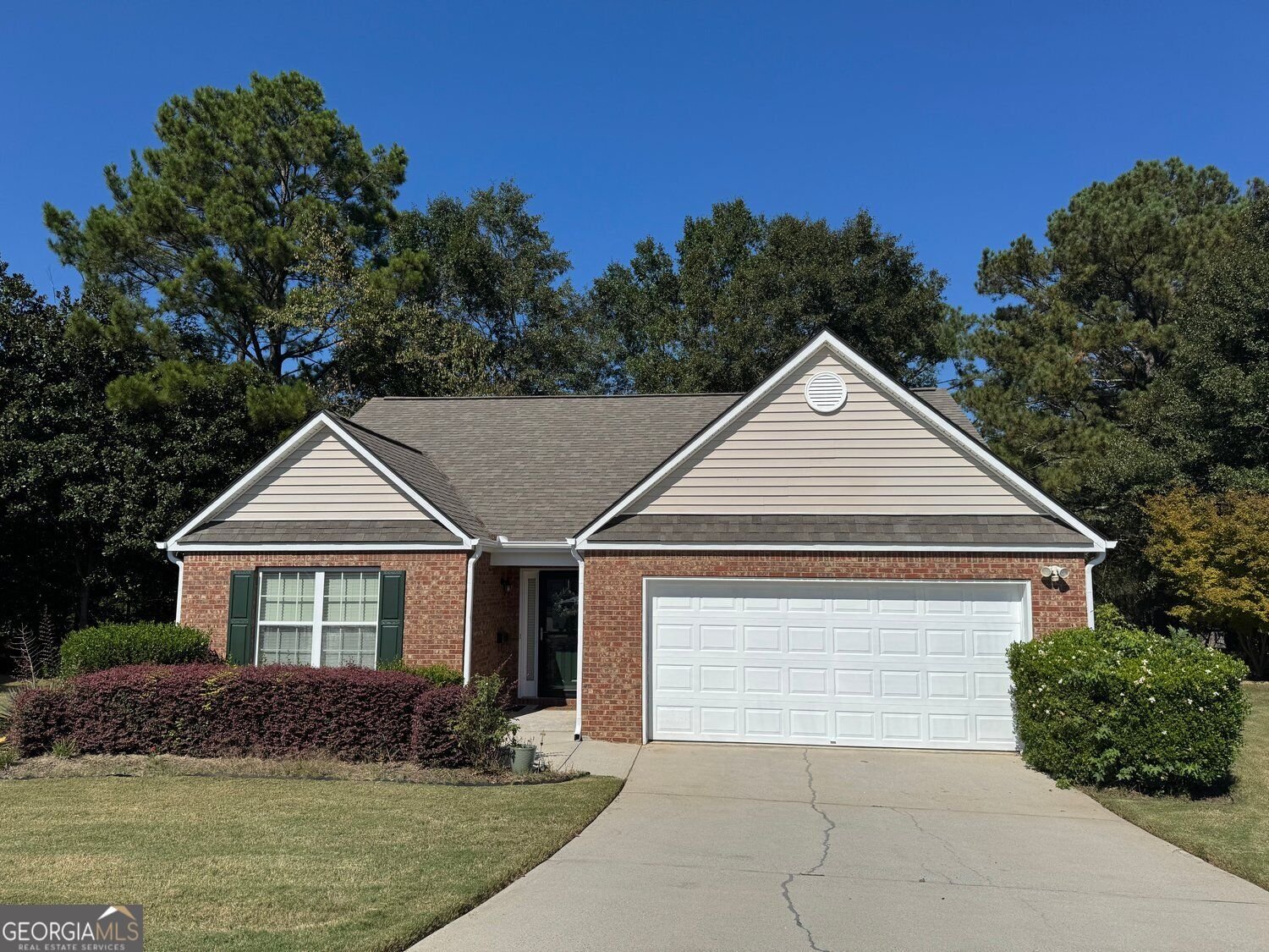530 Mockingbird Lane Loganville - main photo