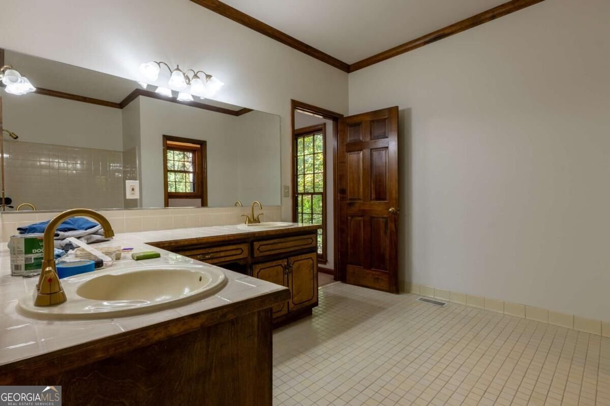 730 Elk Cove Court Kennesaw - Photo 13