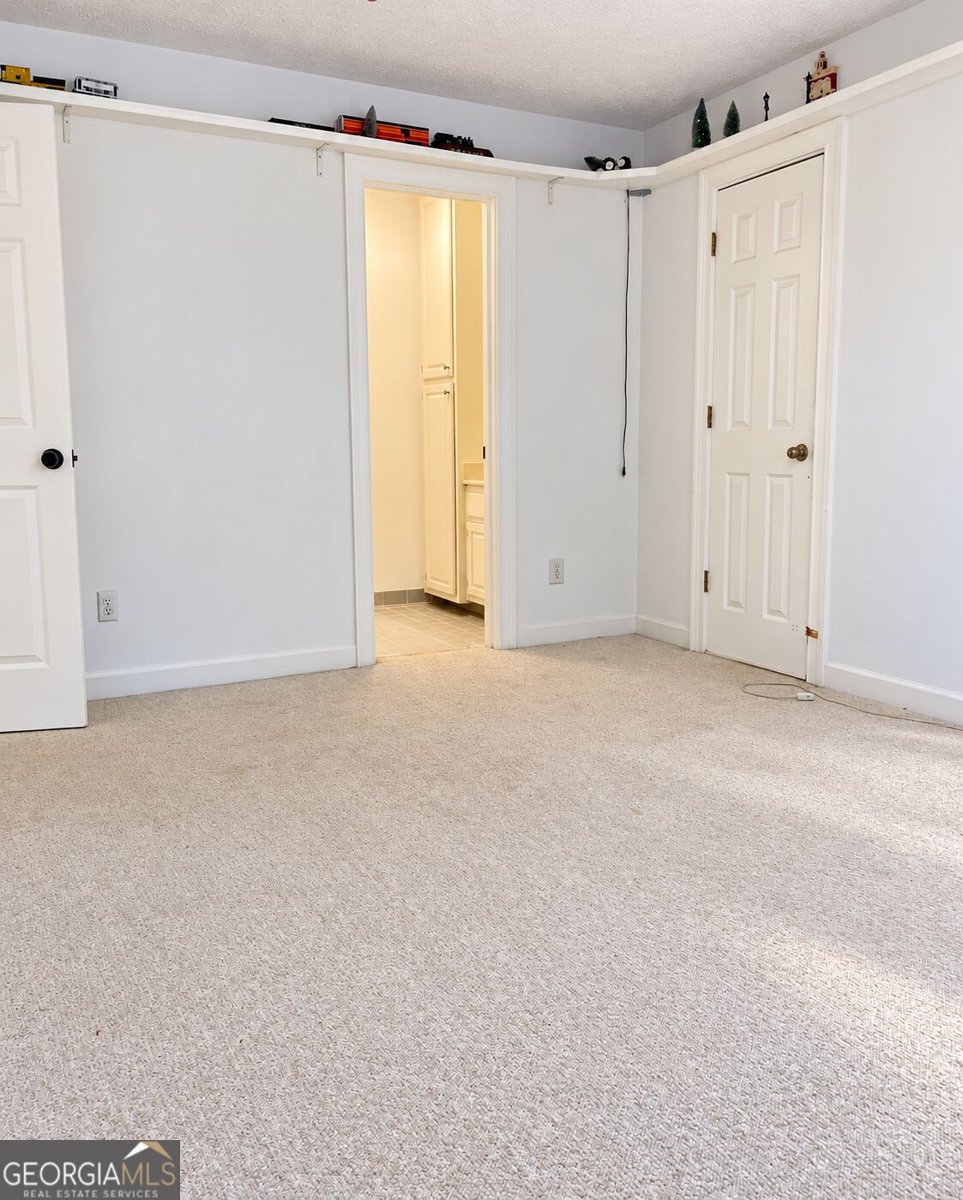 107 Big Oak Drive Barnesville - Photo 24