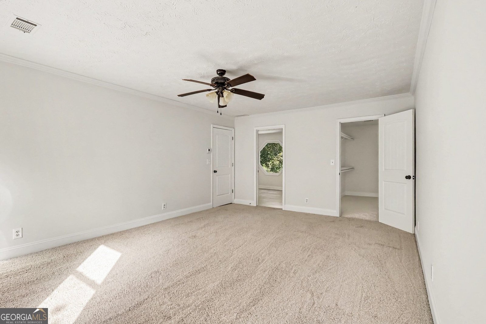 2888 Carrousel Court Stone Mountain - Photo 9