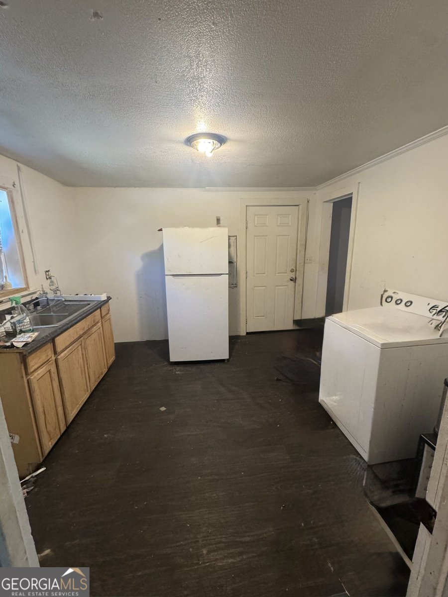 177 Main Street Gordon - Photo 4