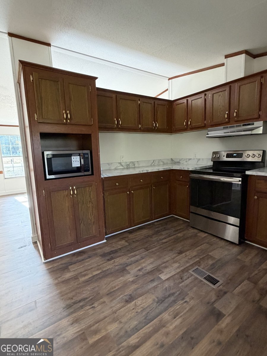 526 Lawrence Road Molena - Photo 13