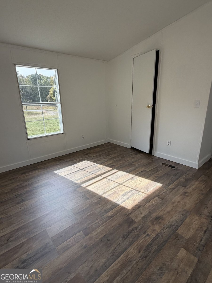 526 Lawrence Road Molena - Photo 14