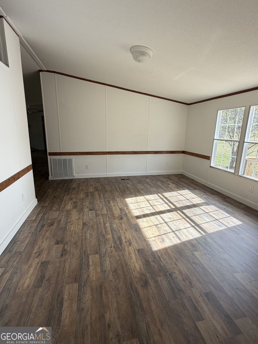 526 Lawrence Road Molena - Photo 25