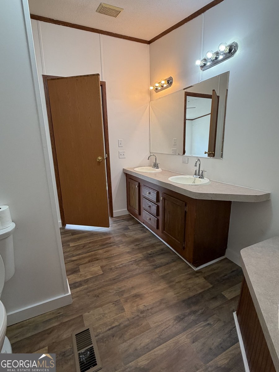 526 Lawrence Road Molena - Photo 34