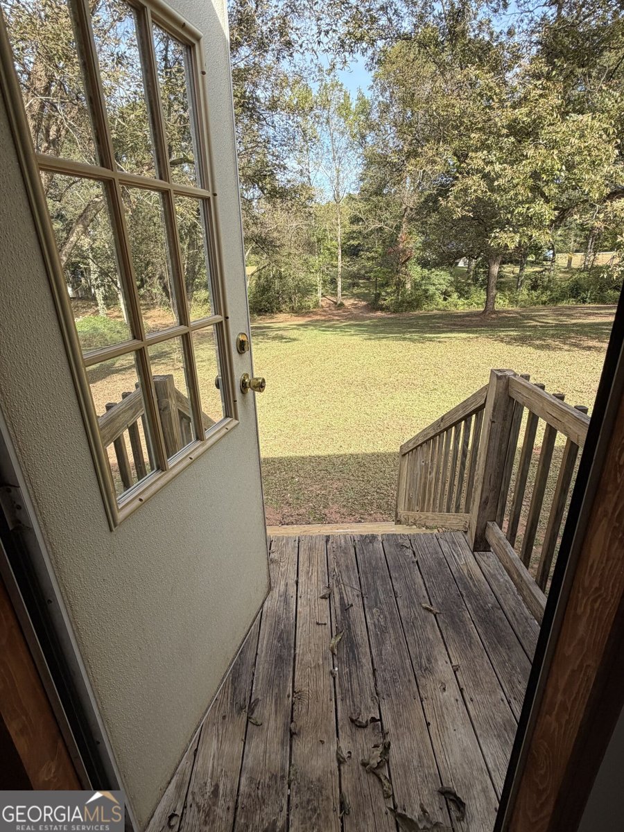 526 Lawrence Road Molena - Photo 37