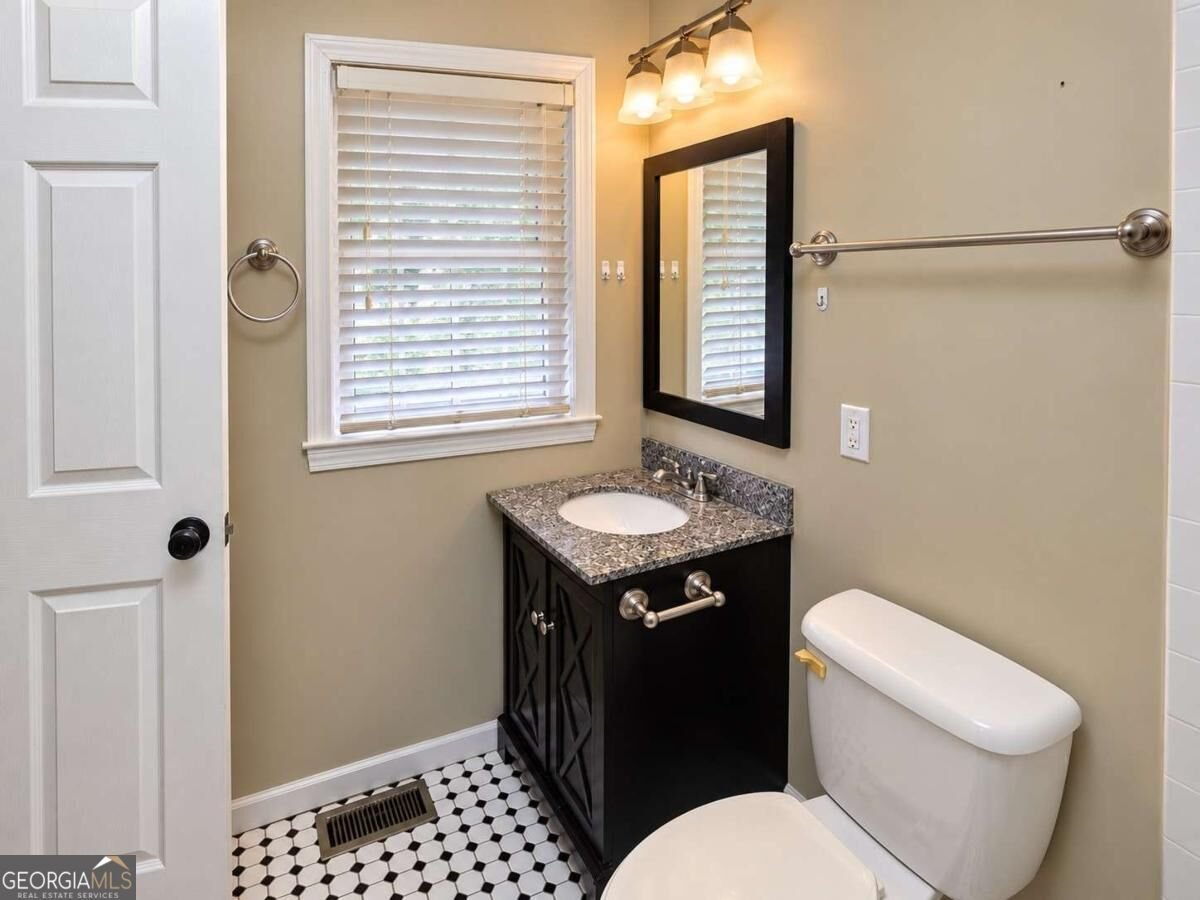 1767 Arkose Drive Atlanta - Photo 13