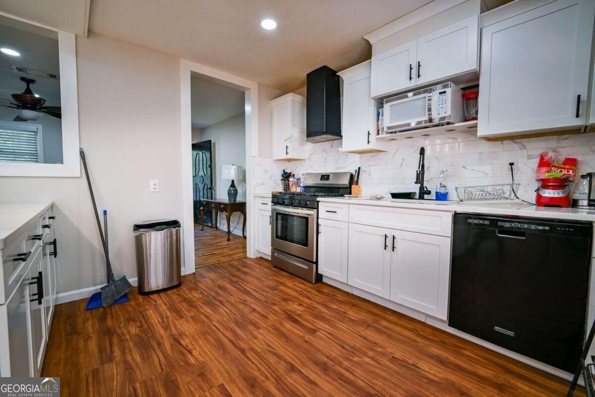 4815 Manor Drive Stone Mountain - Photo 13