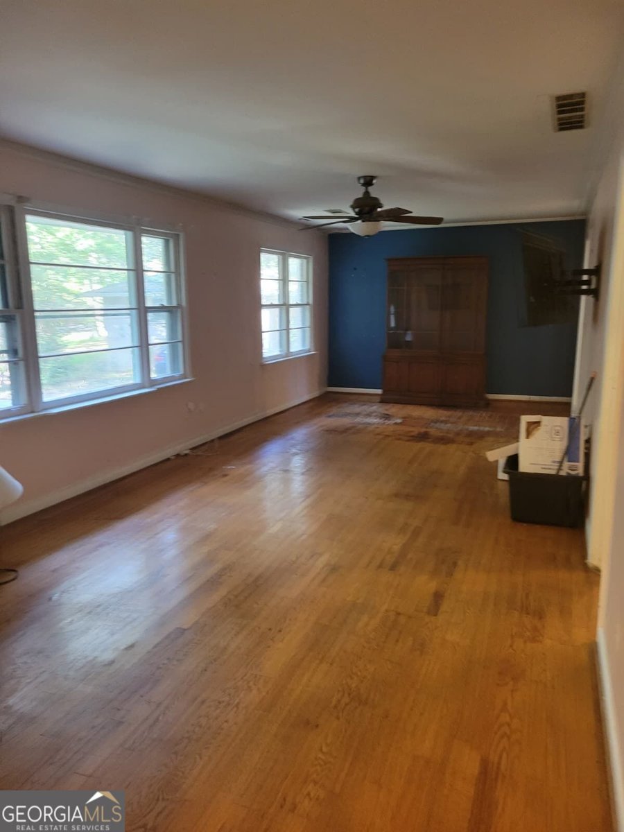 1482 Spring Valley Lane Stone Mountain - Photo 11