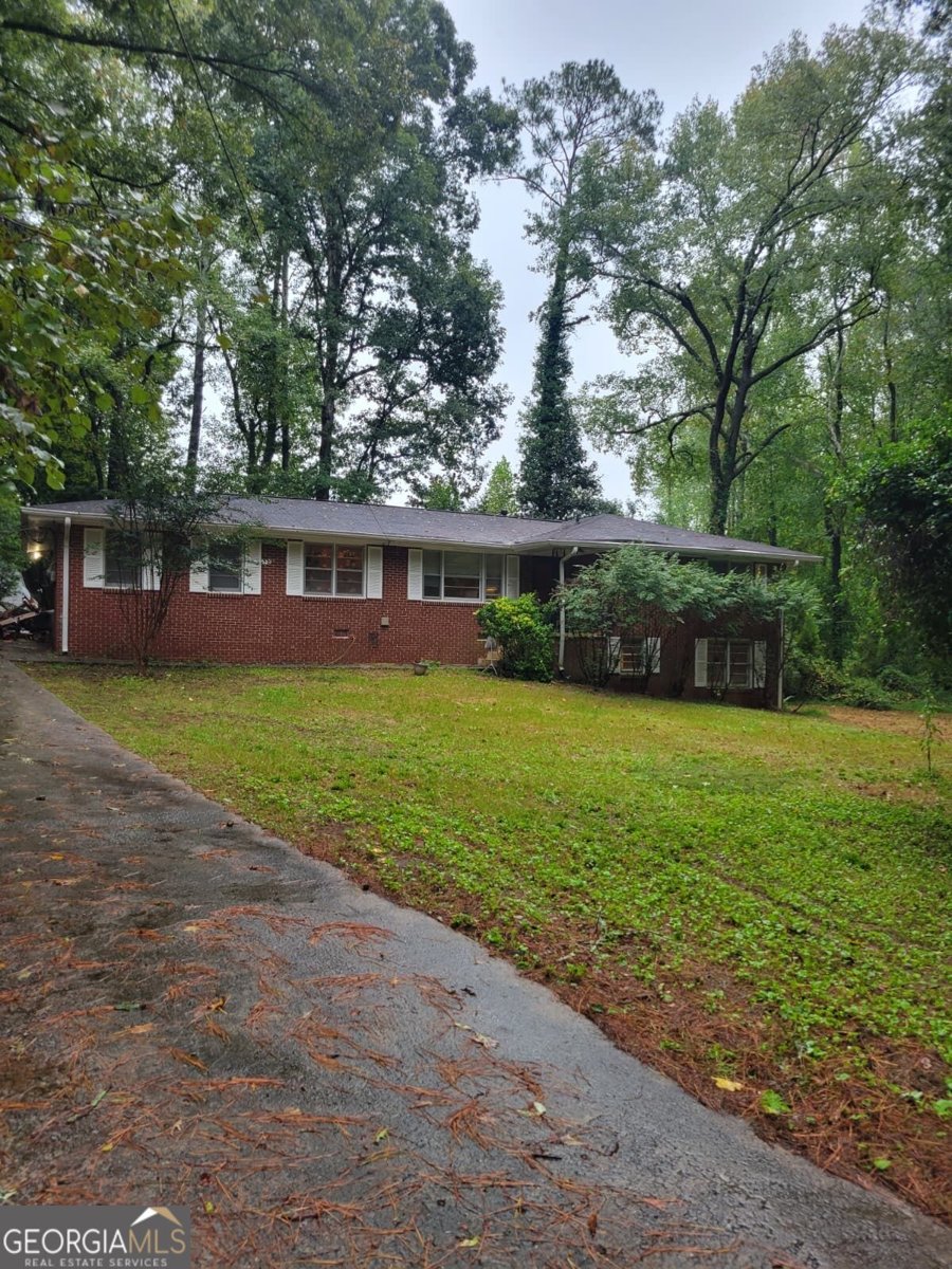 1482 Spring Valley Lane Stone Mountain - Photo 7