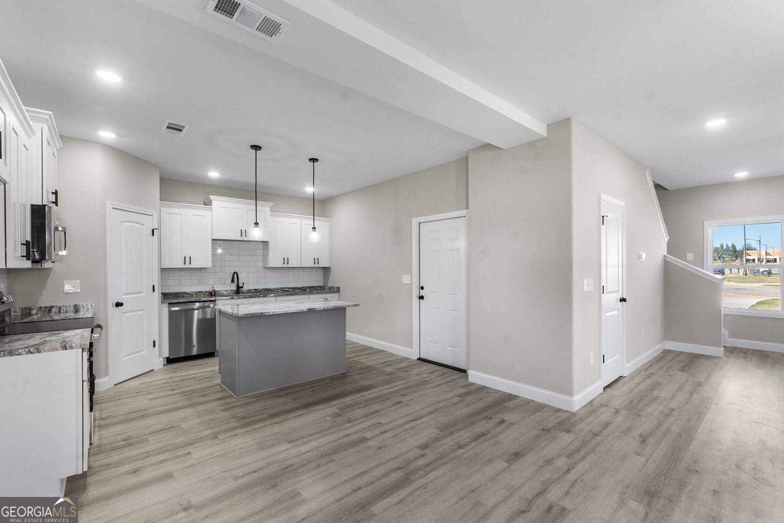258 Beau Claire Circle Byron - Photo 21