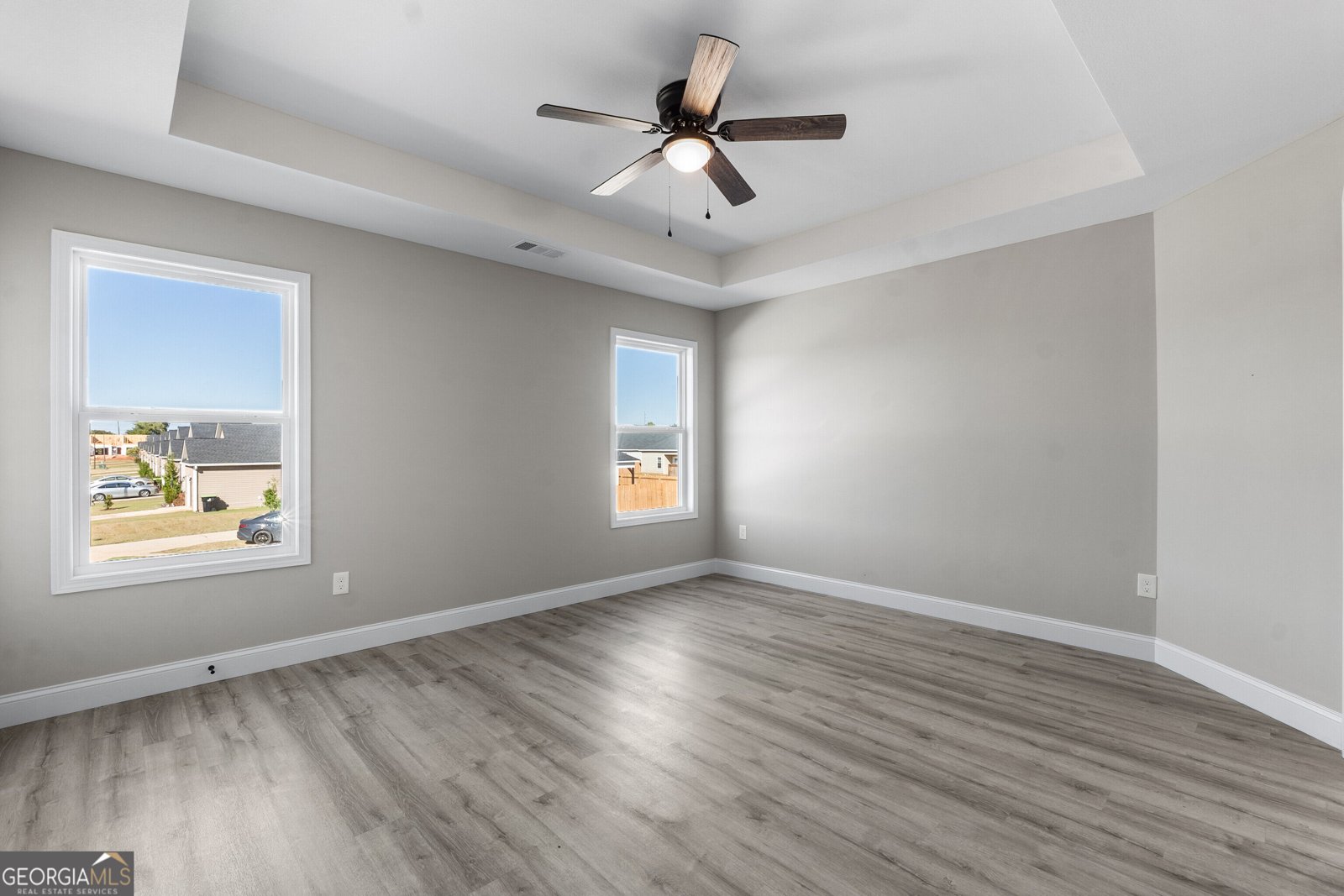 258 Beau Claire Circle Byron - Photo 27