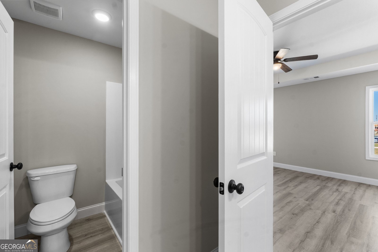 258 Beau Claire Circle Byron - Photo 29