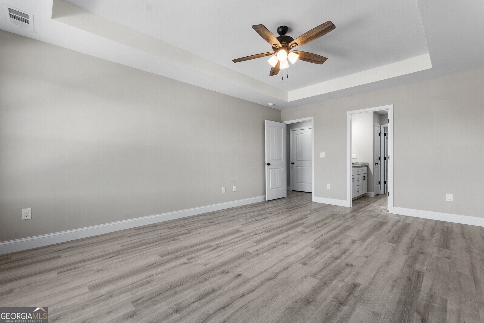258 Beau Claire Circle Byron - Photo 41