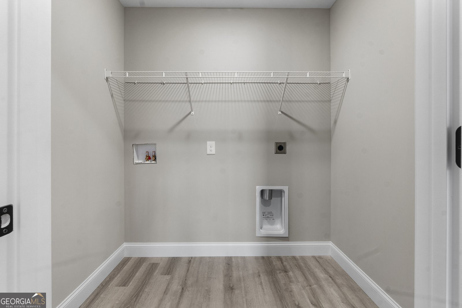 258 Beau Claire Circle Byron - Photo 44