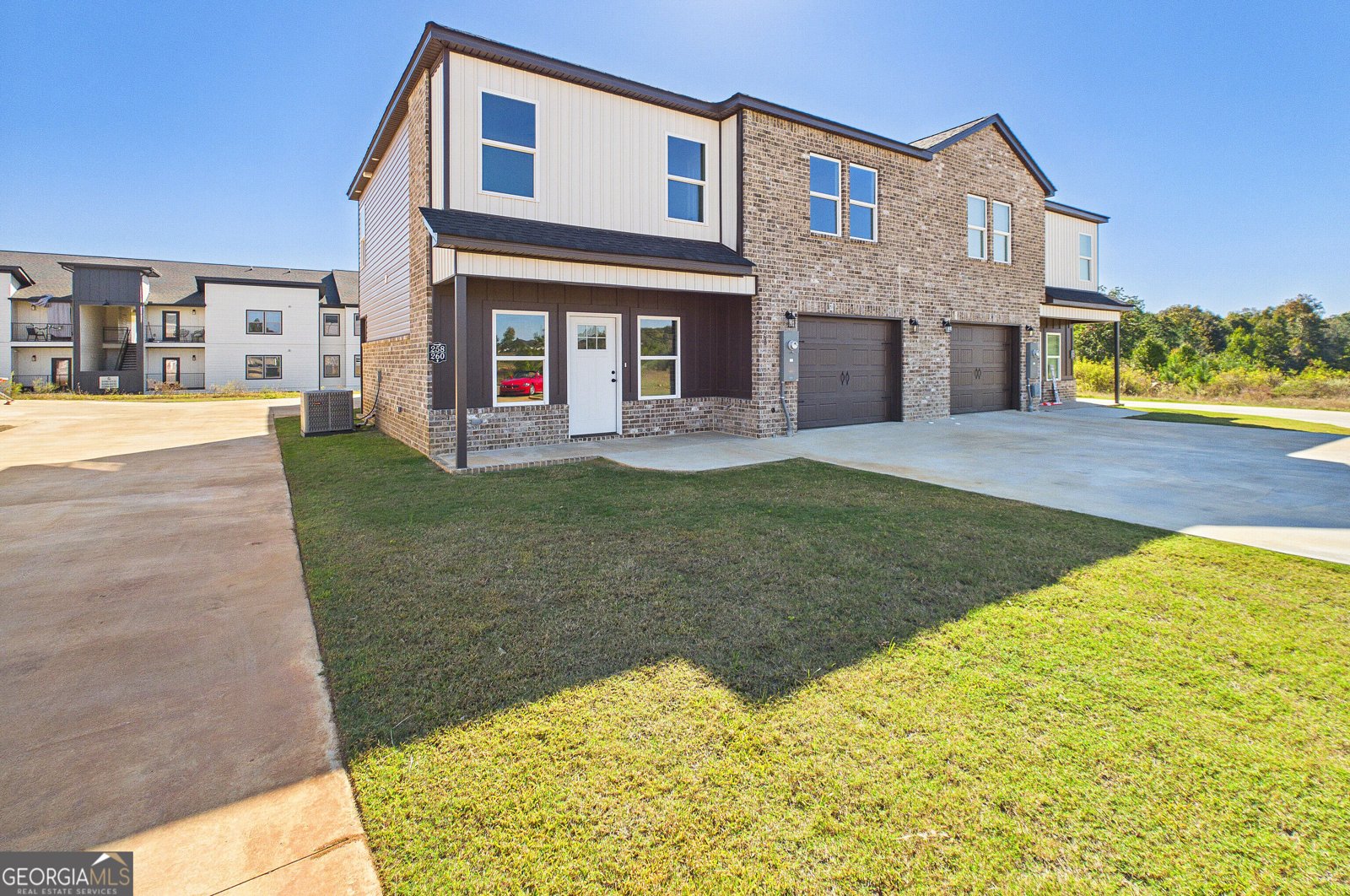 258 Beau Claire Circle Byron - Photo 47