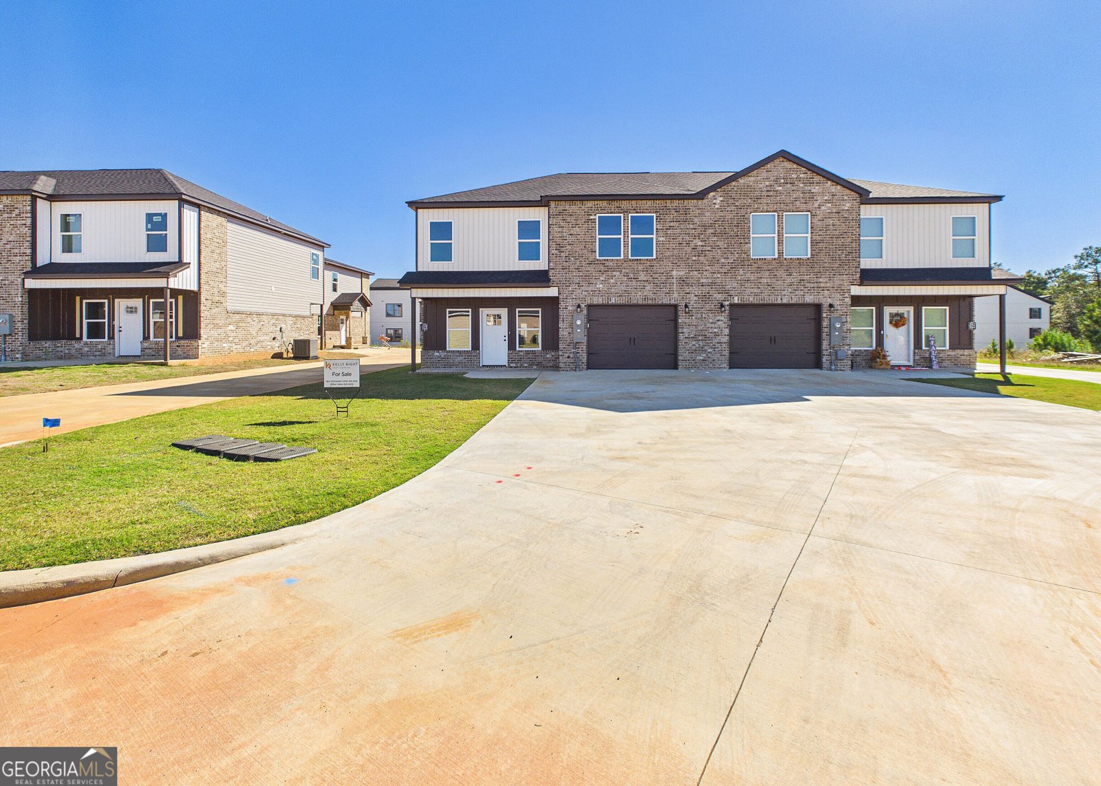 258 Beau Claire Circle Byron - Photo 48