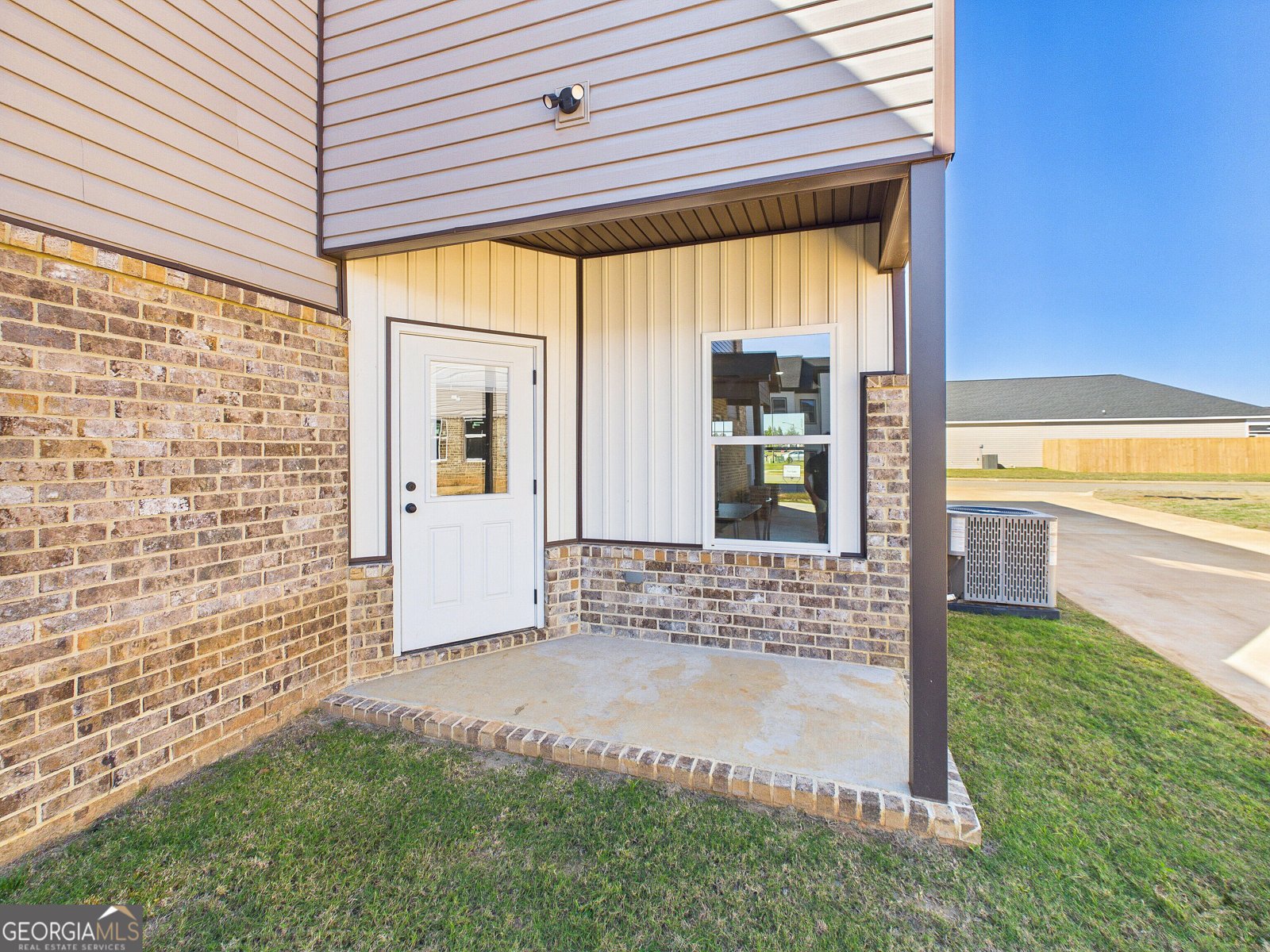 258 Beau Claire Circle Byron - Photo 53
