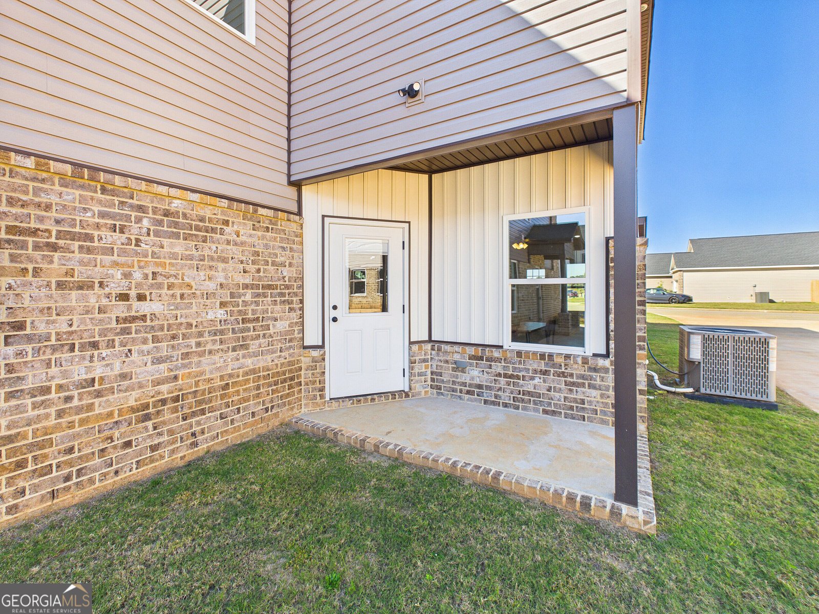 258 Beau Claire Circle Byron - Photo 54