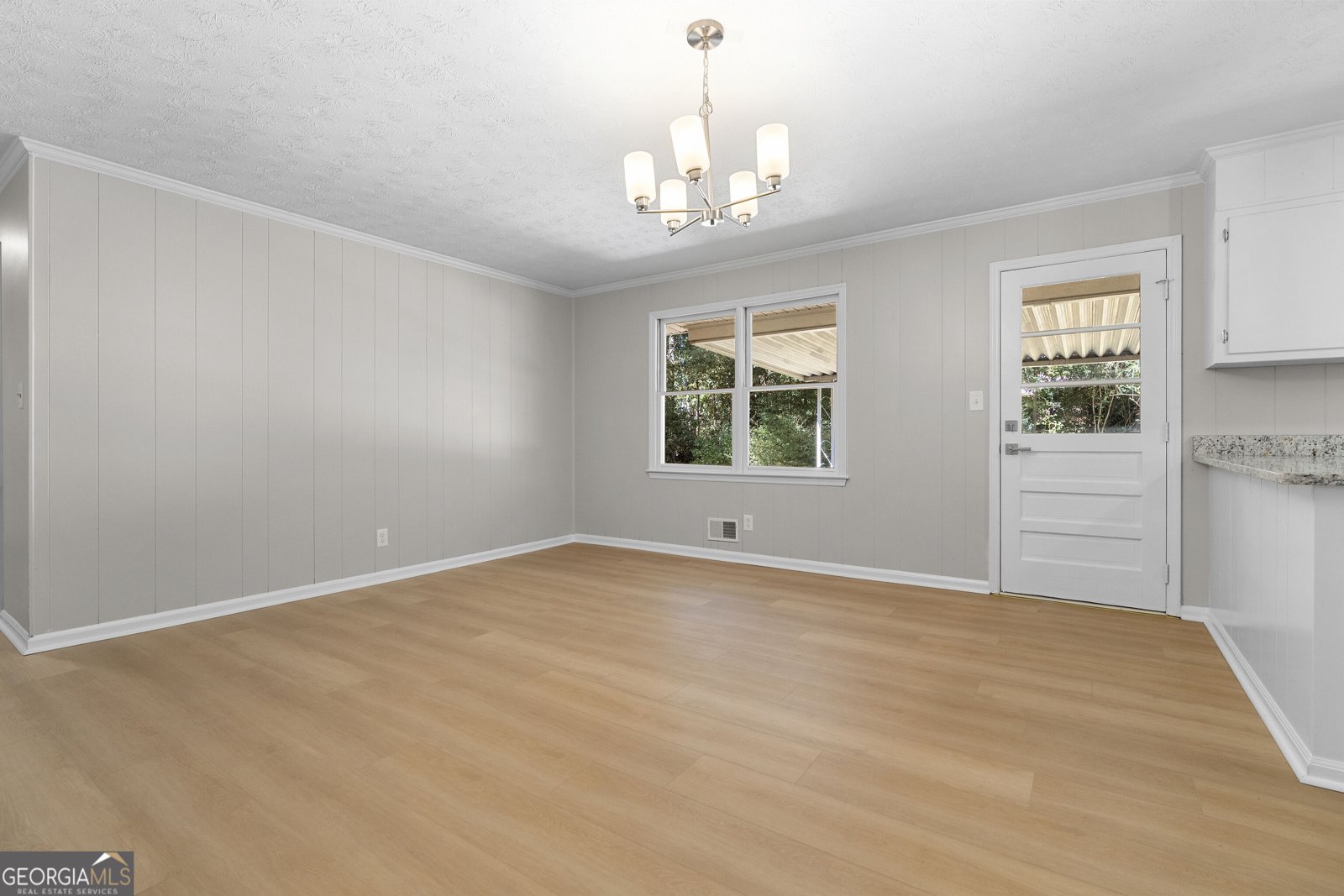 143 McKinley Drive Griffin - Photo 10