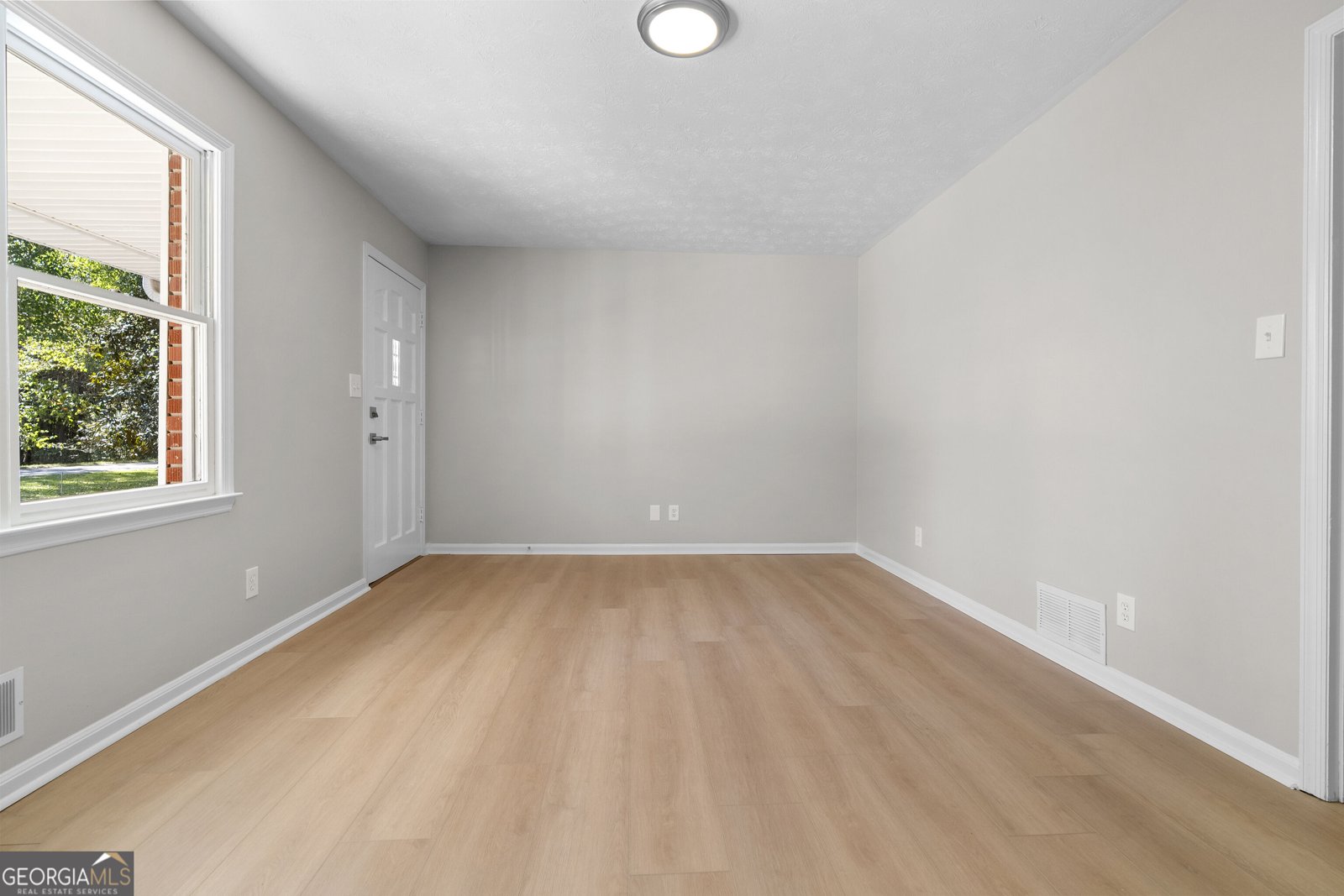 143 McKinley Drive Griffin - Photo 20