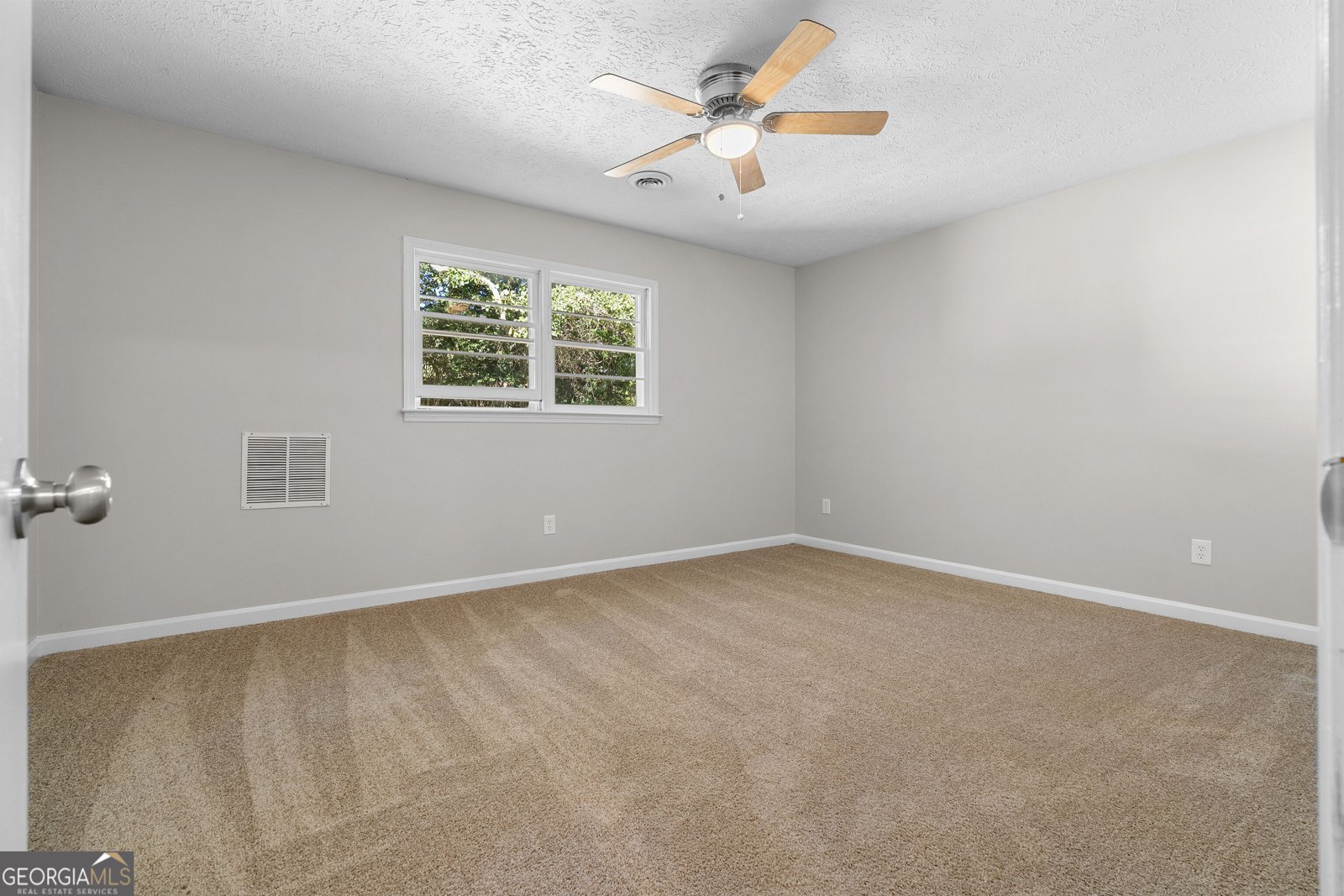 143 McKinley Drive Griffin - Photo 25