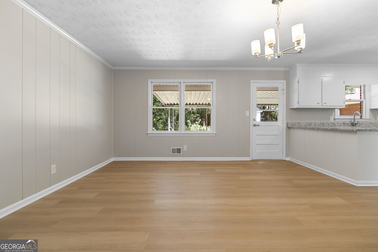 143 McKinley Drive Griffin - Photo 8