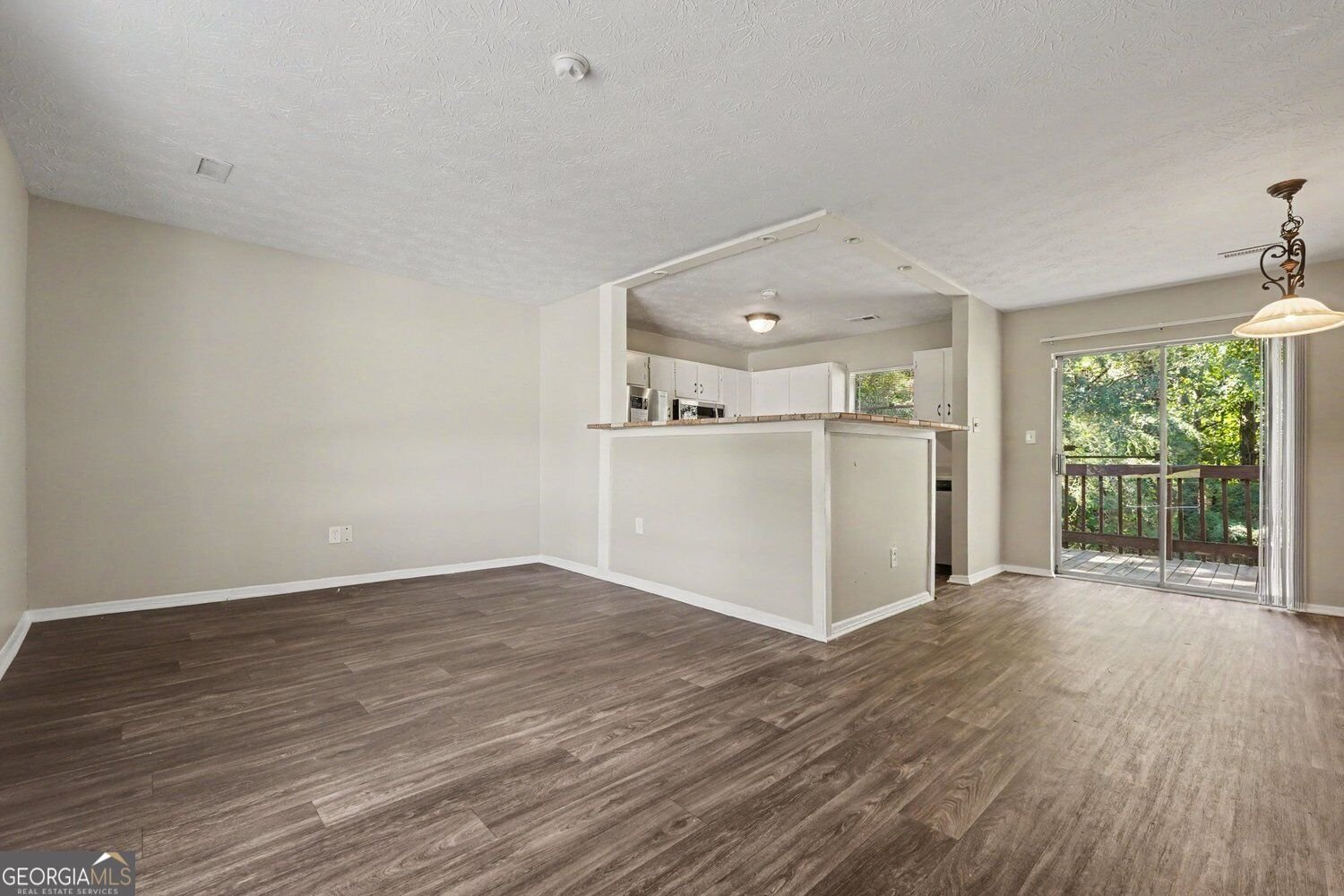 6915 Cainwood Drive Atlanta - Photo 6