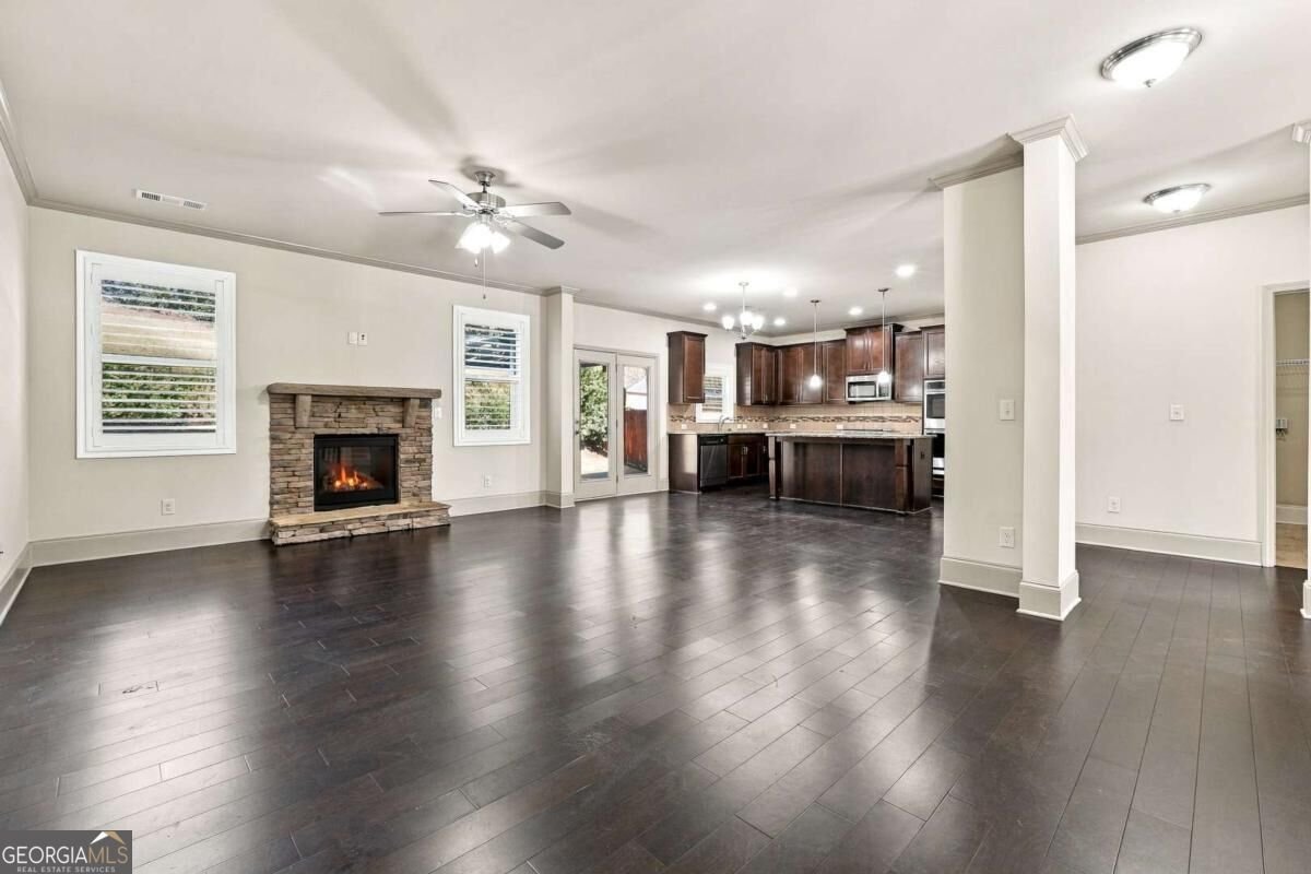 2265 Lake Cove Court Buford - Photo 10