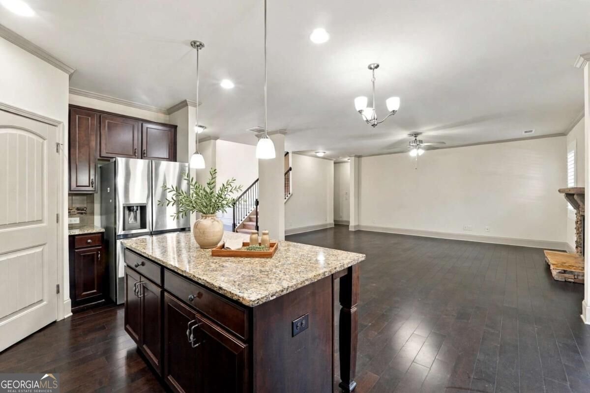 2265 Lake Cove Court Buford - Photo 18