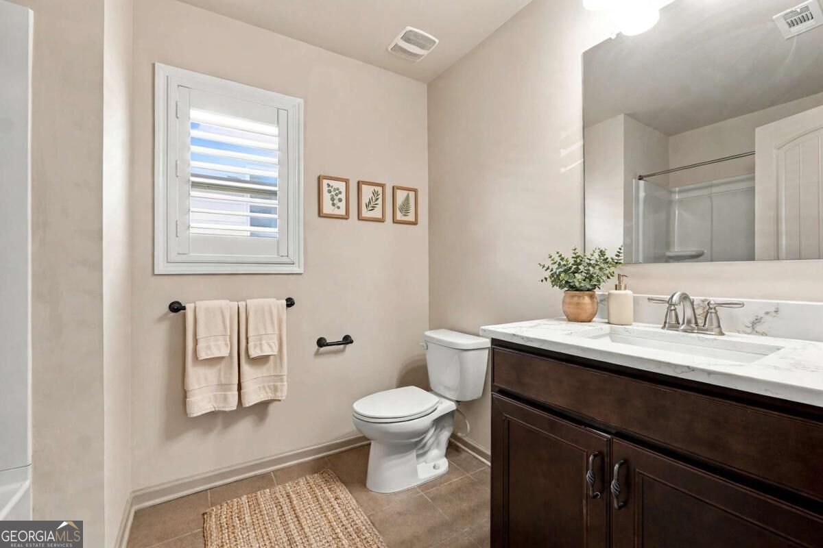 2265 Lake Cove Court Buford - Photo 37