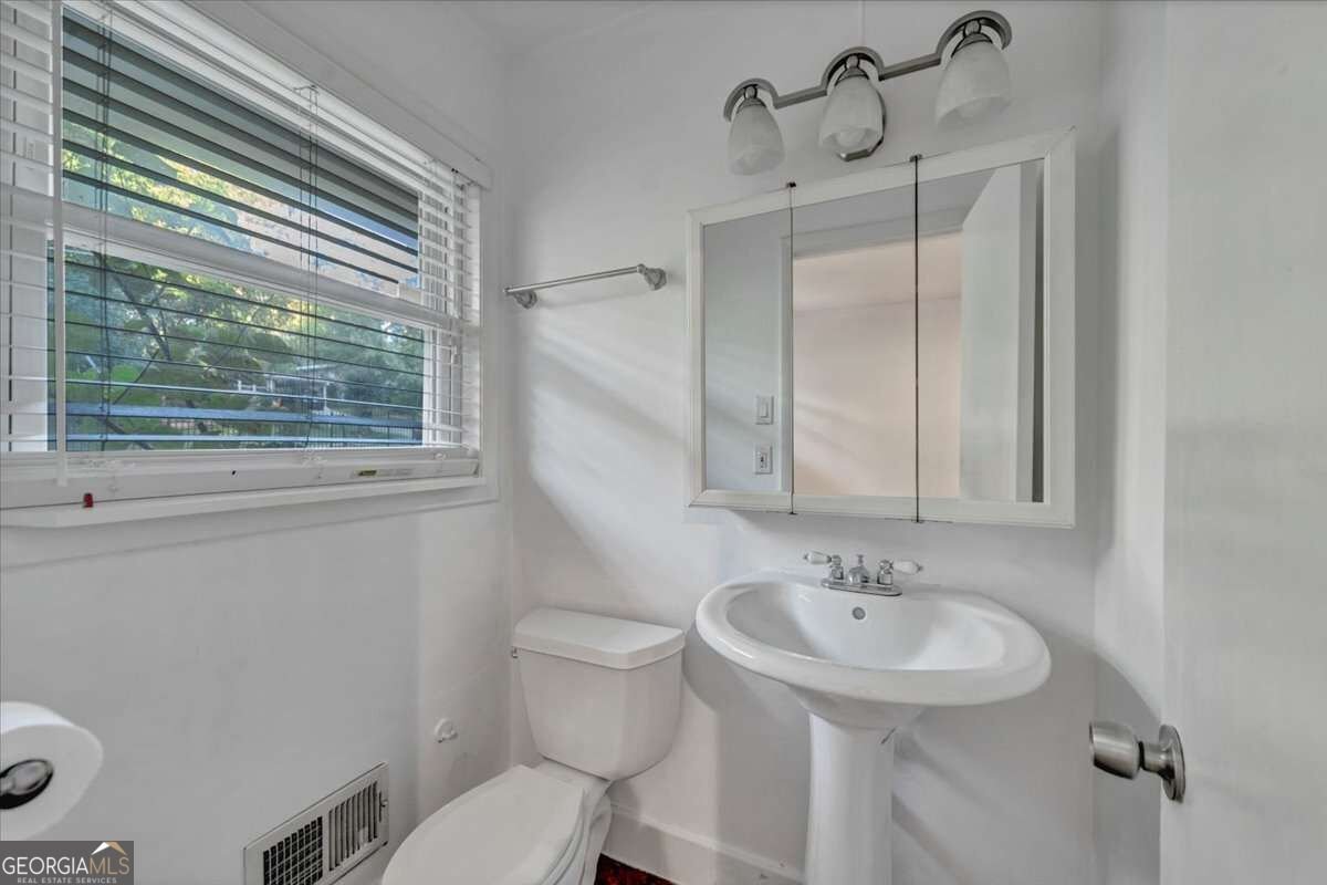 2473 Woodacres Road Atlanta - Photo 21