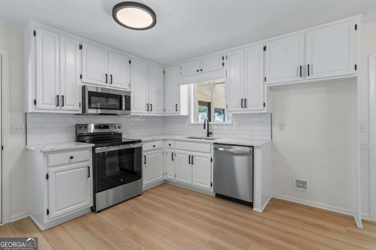 7425 Rountree Drive Riverdale - Photo 11