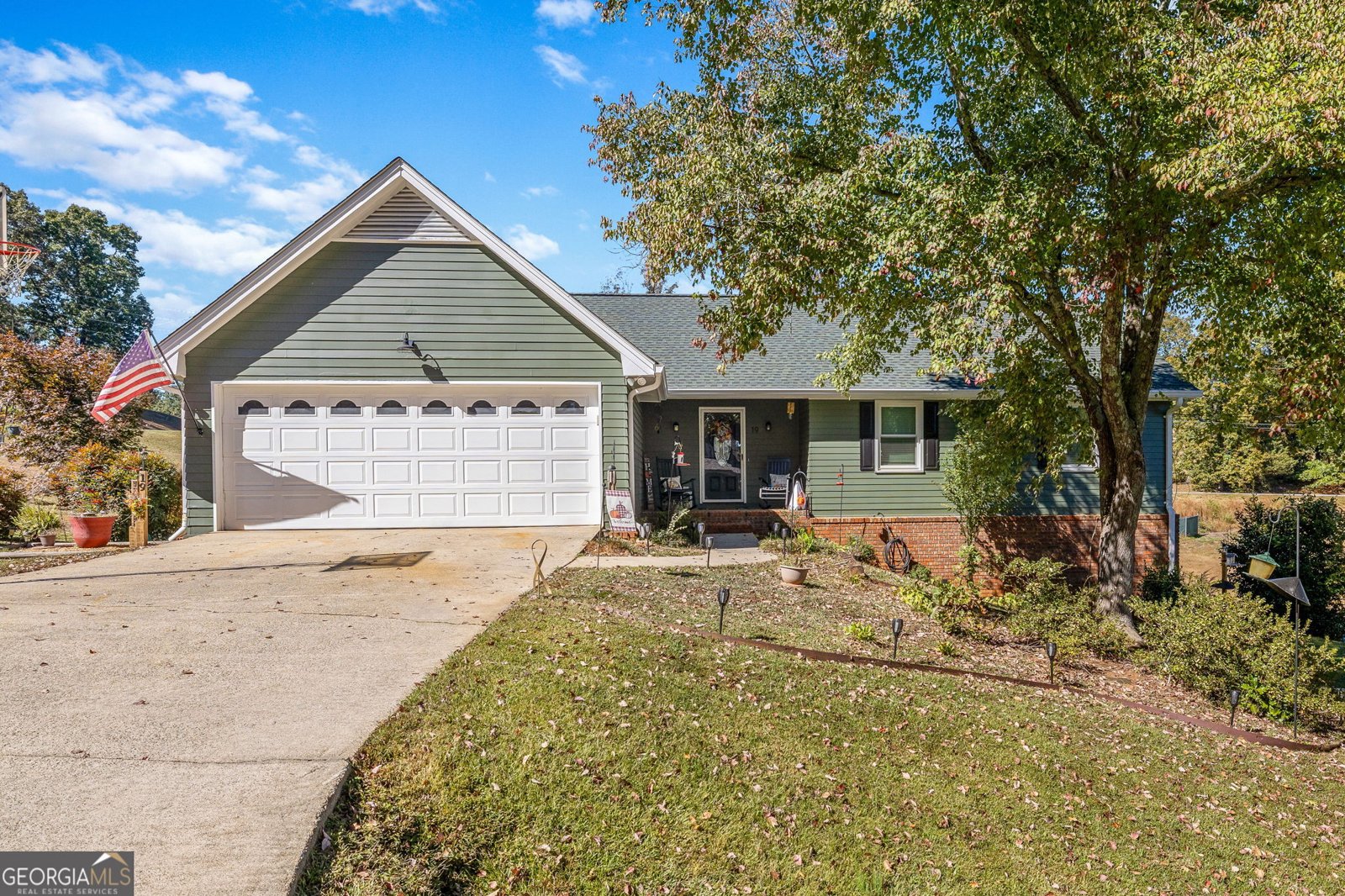 19 Crawford Manor Drive Toccoa - main photo