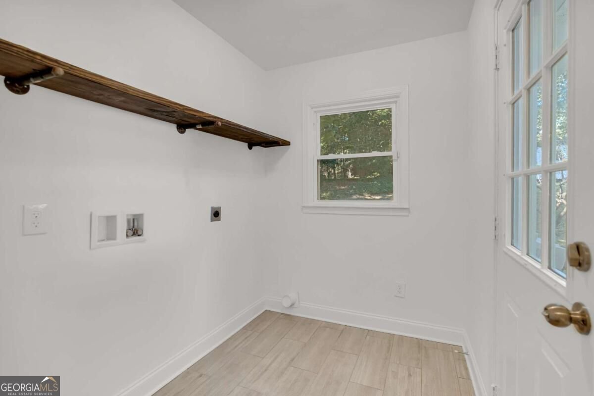 2589 Wood Valley Drive East Point - Photo 22