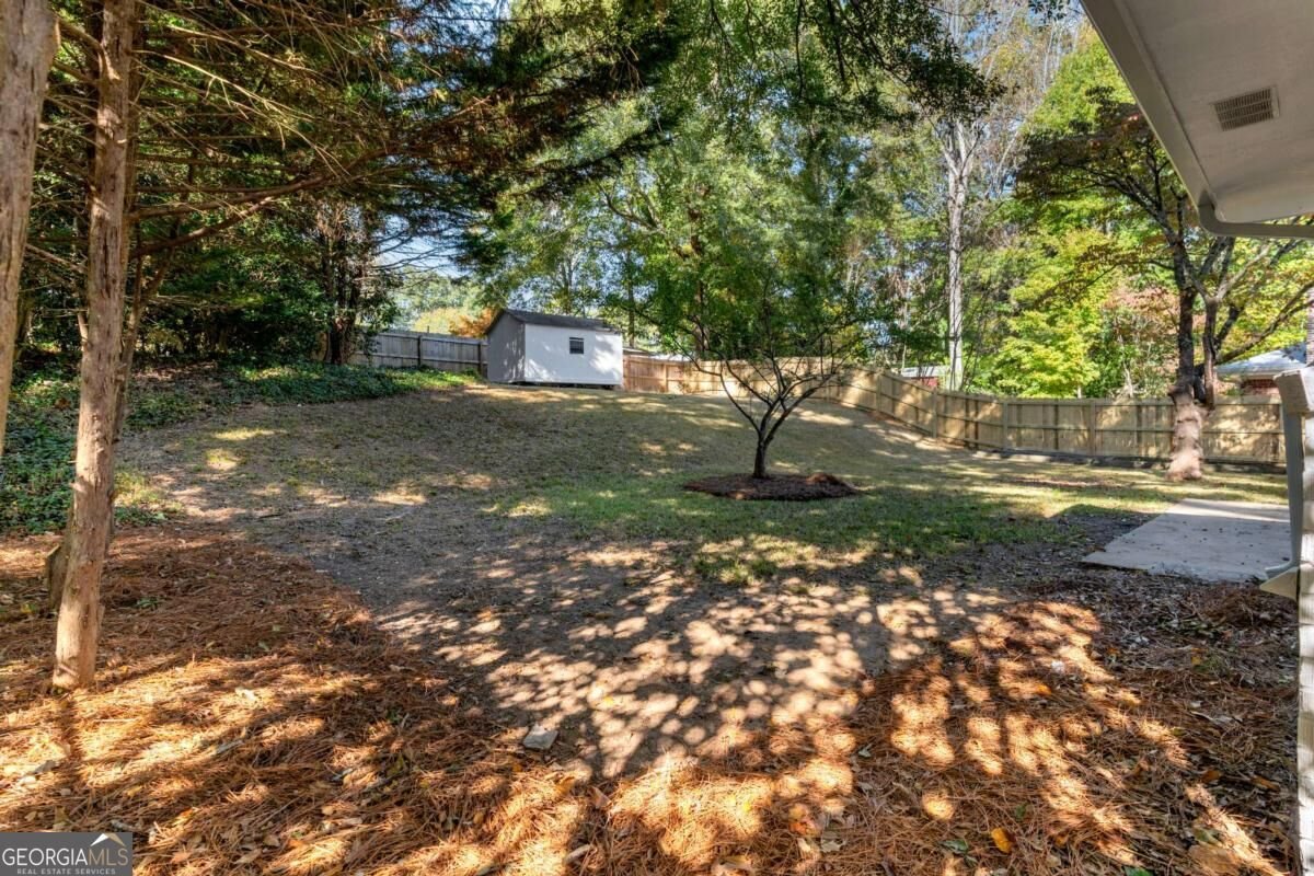 2589 Wood Valley Drive East Point - Photo 25
