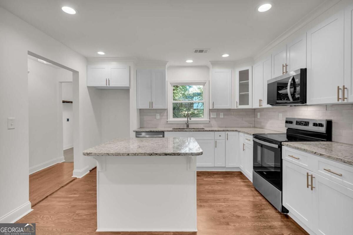 2589 Wood Valley Drive East Point - Photo 7