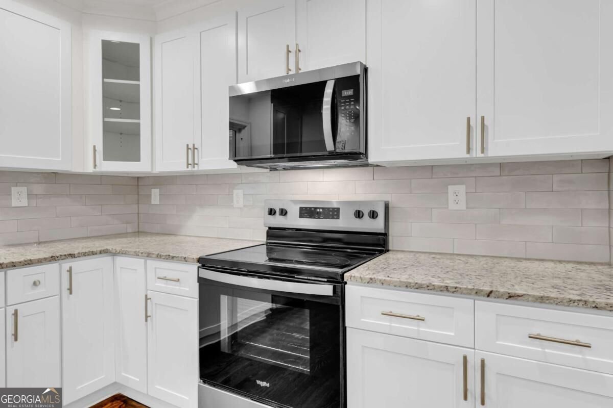 2589 Wood Valley Drive East Point - Photo 8