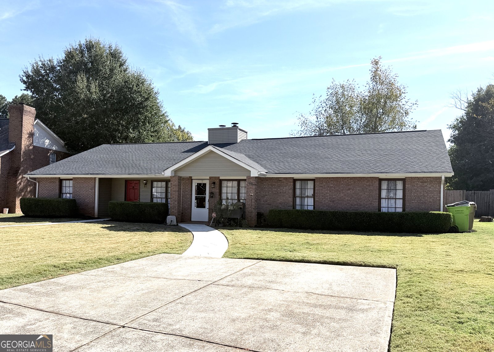 2129 Hickory Bend Conyers - main photo