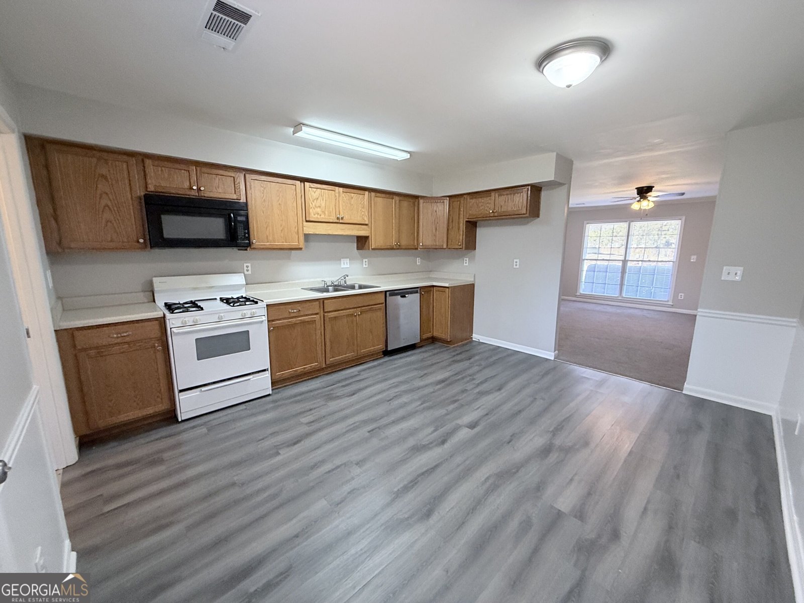 2129 Hickory Bend Conyers - Photo 6